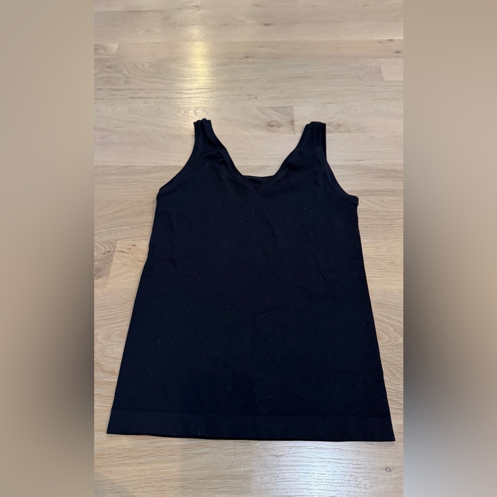 Soma seamfree turnaround tank black size small NWT - Picture 10 of 11